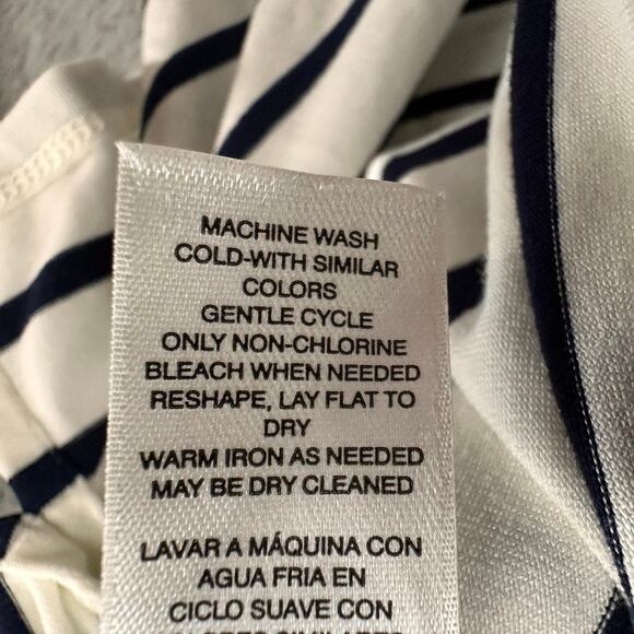 White House Black Market Small Black White Shirt Blue Embroidered Cuffs Eyelits - Picture 7 of 10